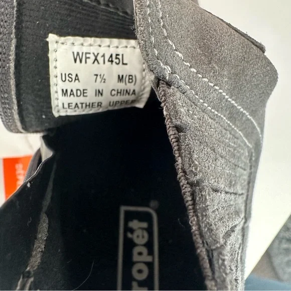 Propet suede woamans ankle booties - Picture 5 of 12